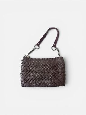 Woven Shoulder Bag in Plum with Chain-Trim Strap